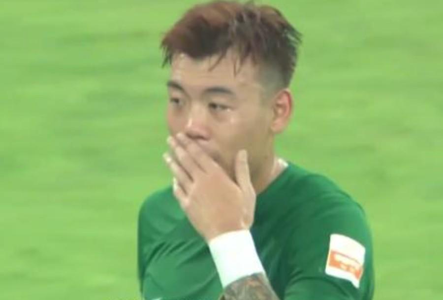 里程碑,张佳祺完成中超联赛第100次出场,贡献3球4助